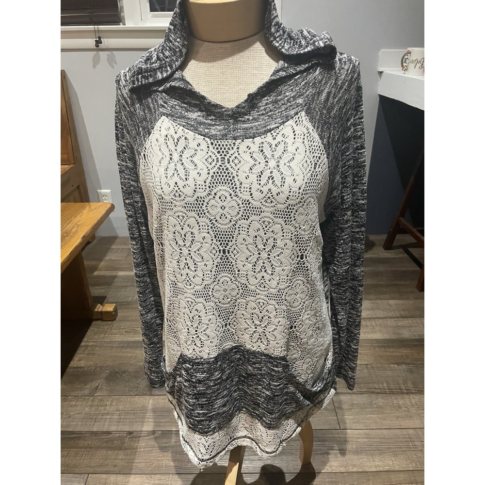 Y2K Lace Doily Inset Hoodie Sweater Cream Black Marked XL Kangaroo Pocket Nobo